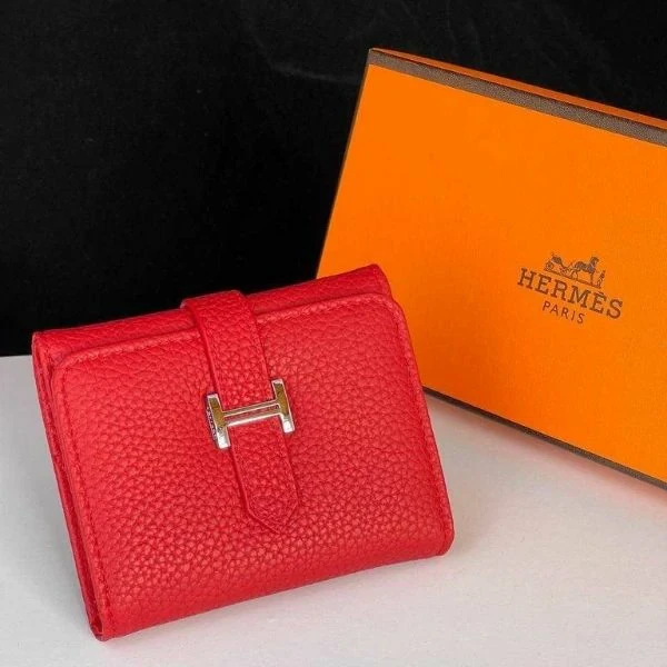 An Elegant Wallet from Hermes